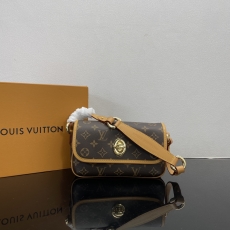 Louis Vuitton Satchel Bags